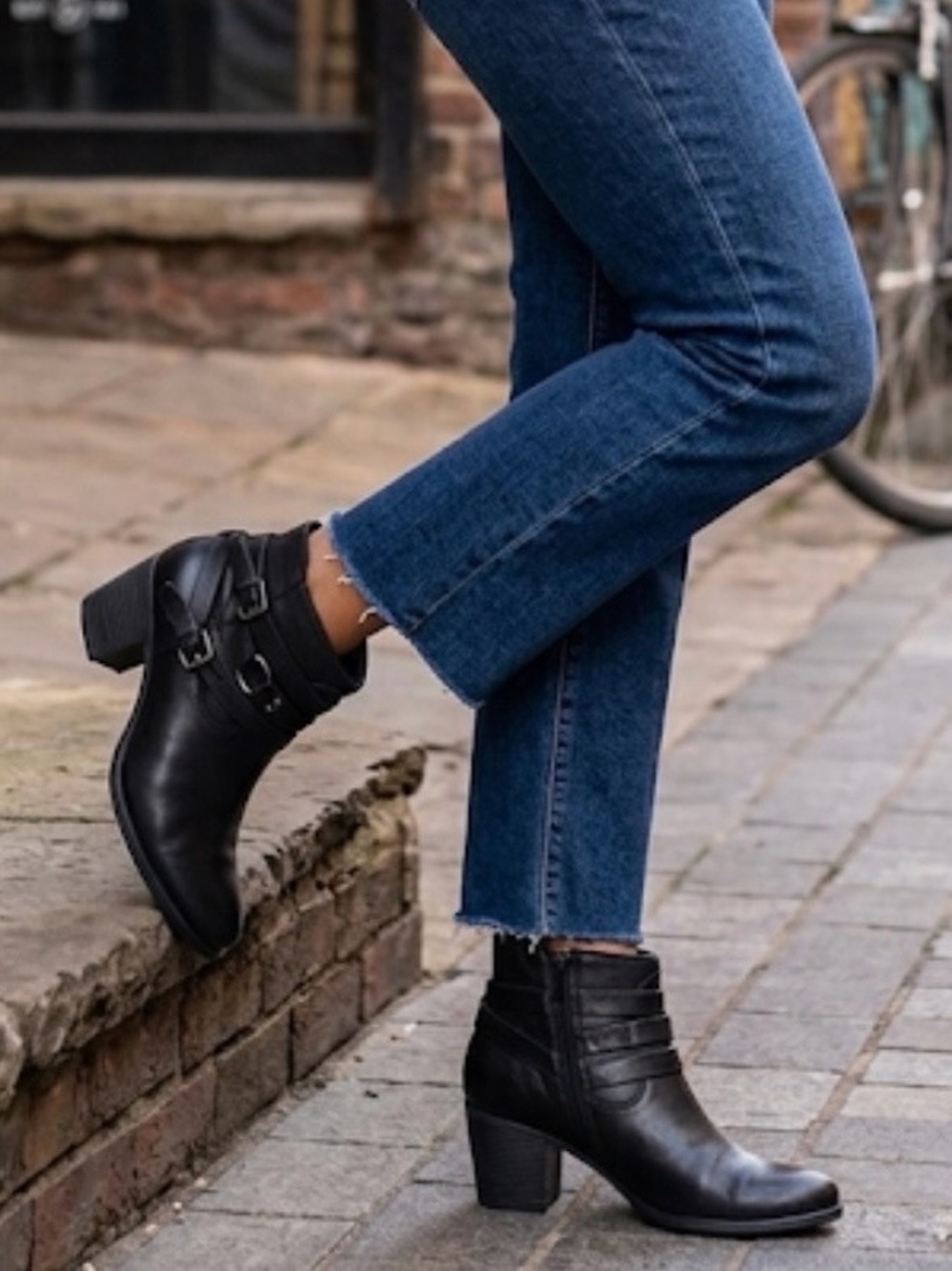 Josef Seidel  Black Ankle Boots Sz 9.5